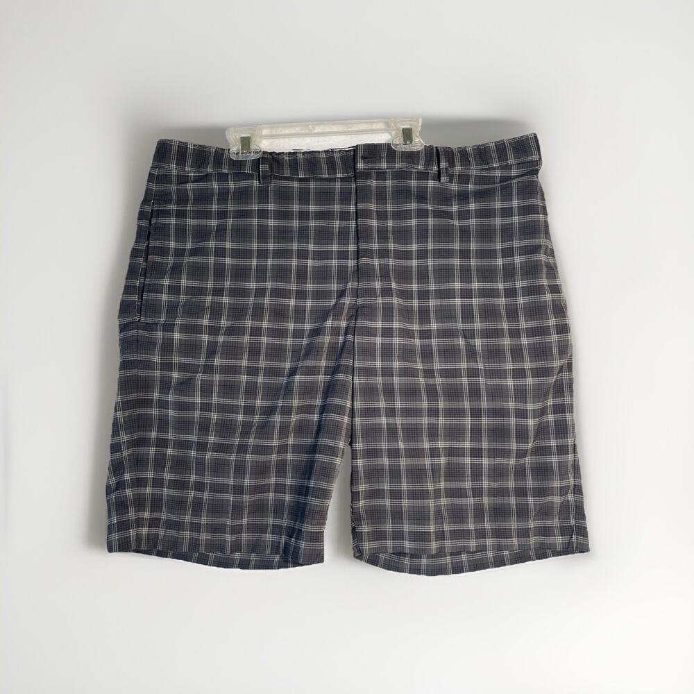 Greg Norman Golf Shorts Men's 38 Plaid Flat Front Gray Casual- Missing Button